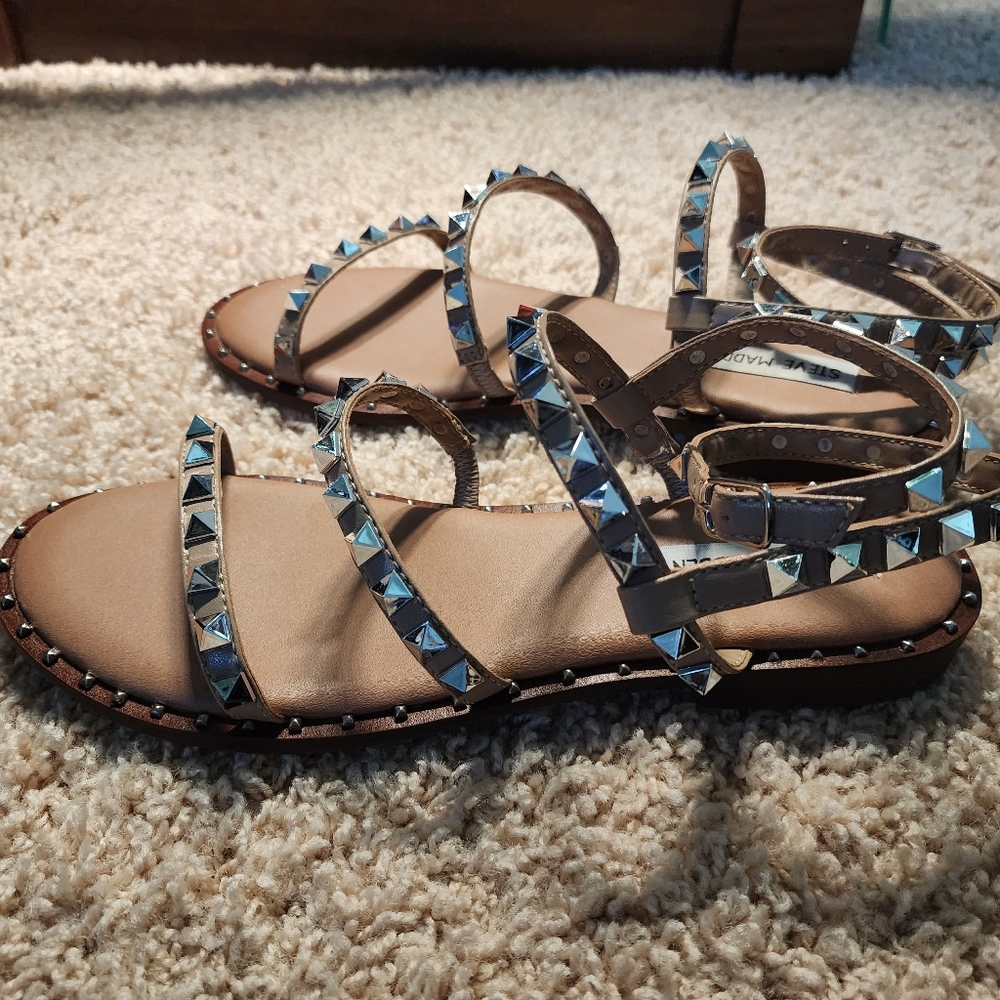 Steve Madden size 8 sandals